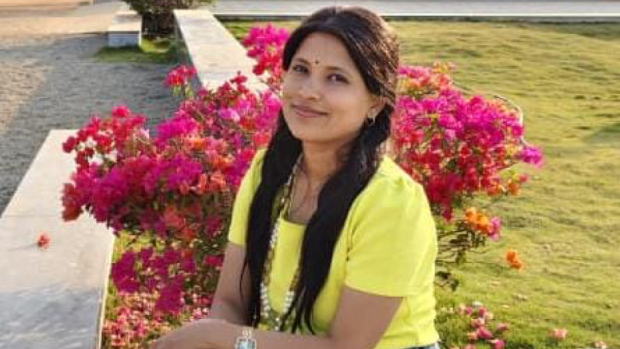 CUSTOMIZE GIFT BY SHILPI GUPTA ARTIST