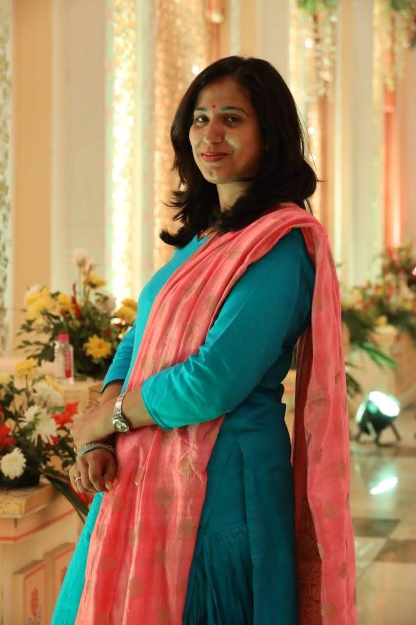 Dr Sumitra 