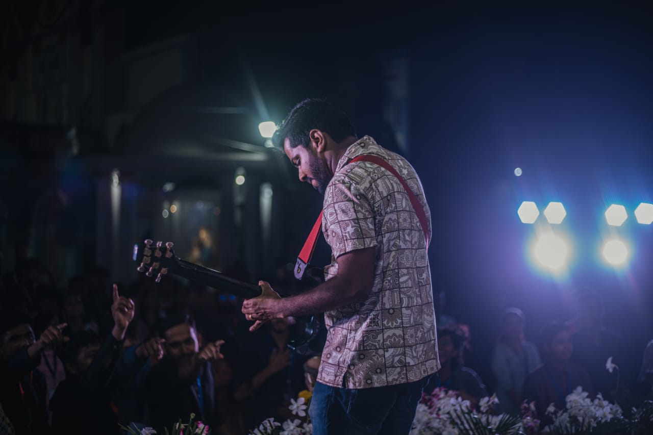 How Beginner Guitarists & Instrument Learners Can Stay Motivated Always